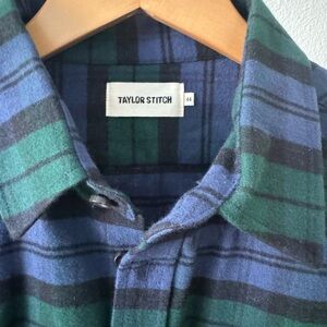 Taylor Stitch Men's Blue and Green Plaid Shirt